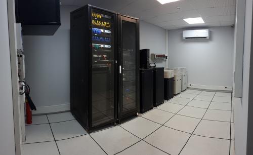 new-server room1